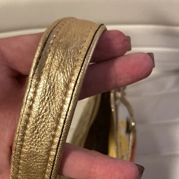 Coach bundle - Picture 11 of 11